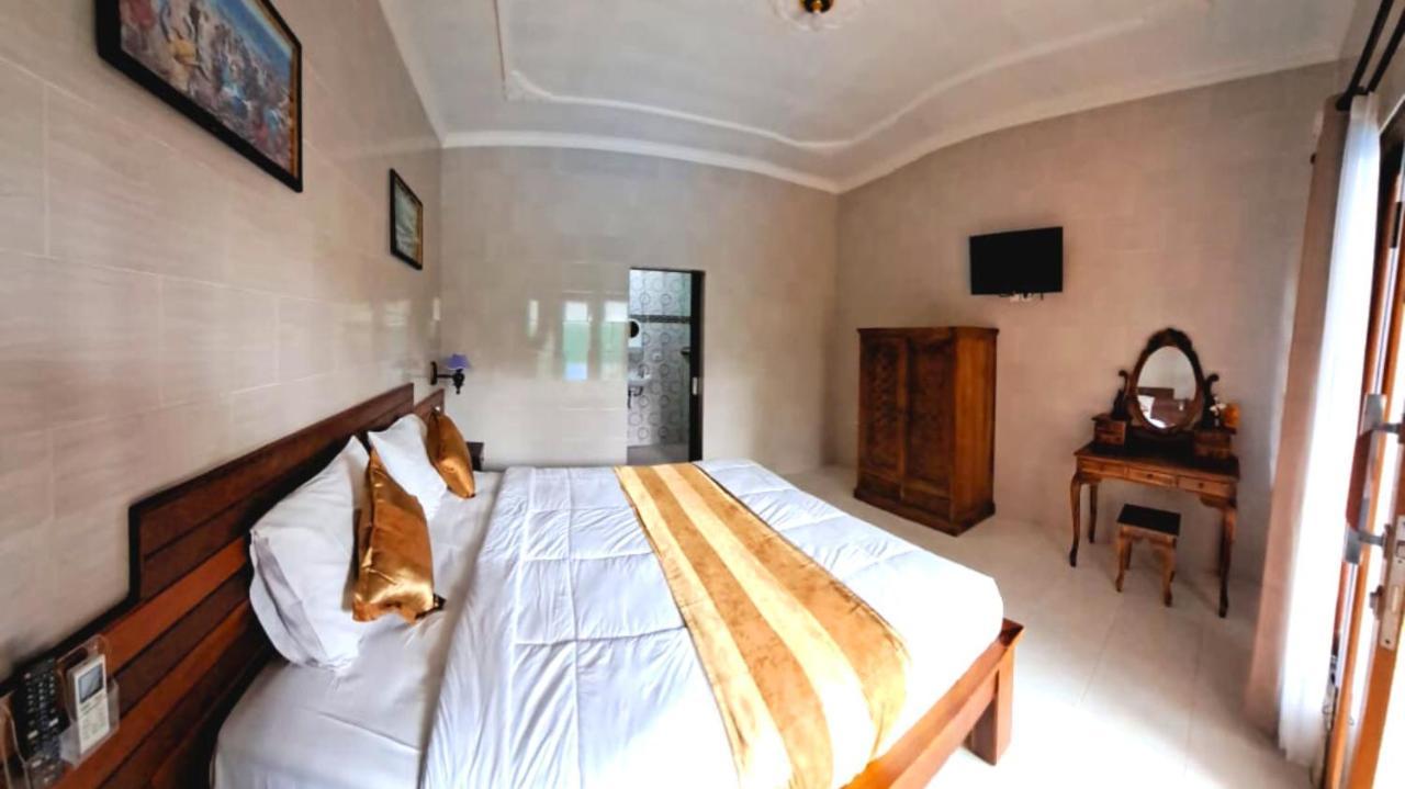 Wahyuga Sari Guest House Nita Salon & Spa Нуса-Лембонган Екстер'єр фото